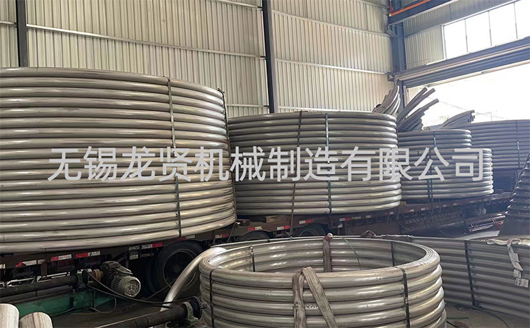 江蘇筒體半圓管哪家交貨快？龍賢：把 “急單” 變 “閃電單”，工業(yè)圈的 “準(zhǔn)時(shí)達(dá)王者”