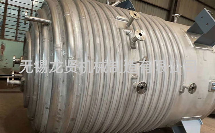江蘇筒體半圓管哪家交貨快？龍賢：把“急單”變“閃電單”，工業(yè)圈的“準時達”
