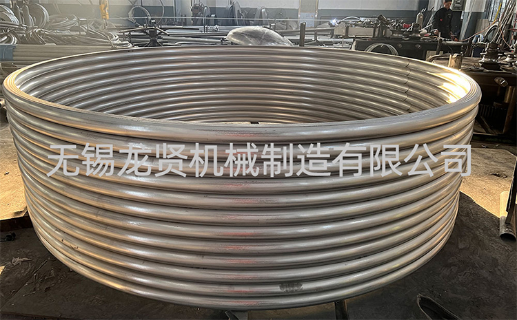 封頭半圓管操作維護(hù)的便捷性是在哪里表現(xiàn)出來的？